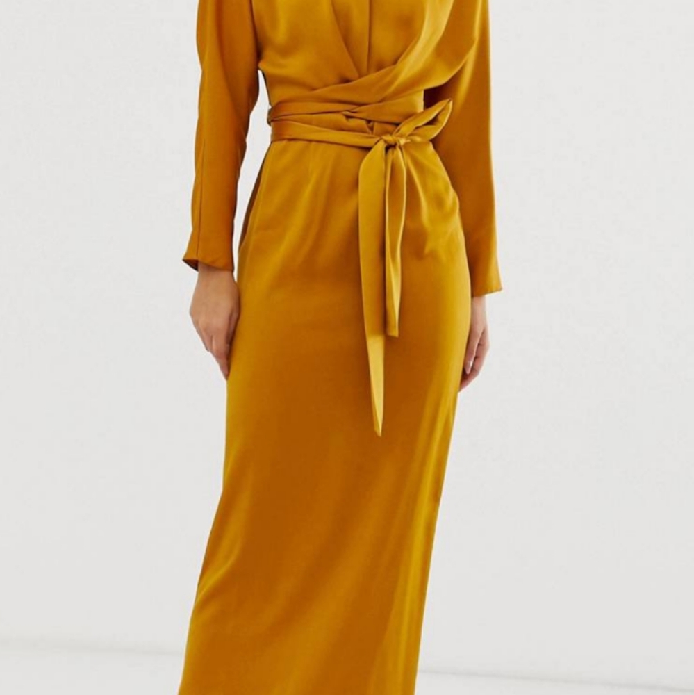 Gold dress never worn